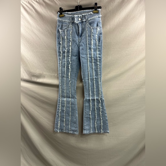 Raw Cut Bootcut Leg Jeans - Picture 8 of 9